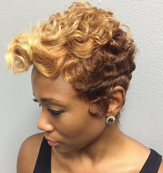 Short Curly Hairstyle for Blond Hair