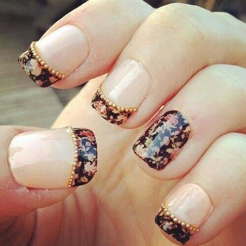 Floral Nails with Pearls