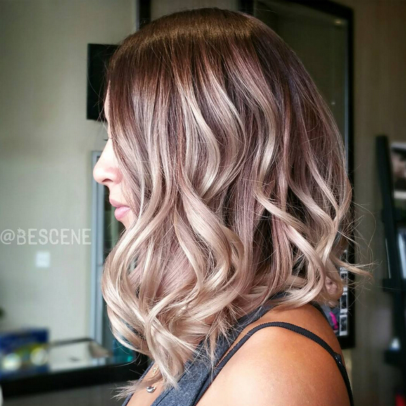 Long Wavy Bob Hairstyle with Highlights
