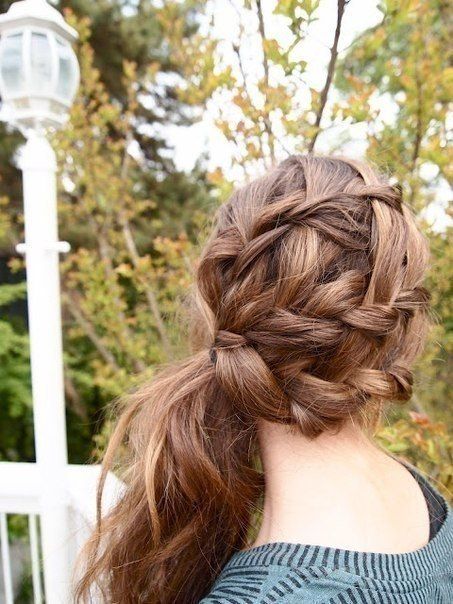 Romantic Side Ponytail Hairstyle