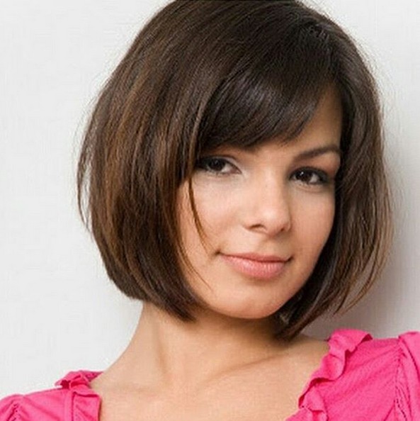 18 Beautiful Short Hairstyles For Round Faces Pretty Designs