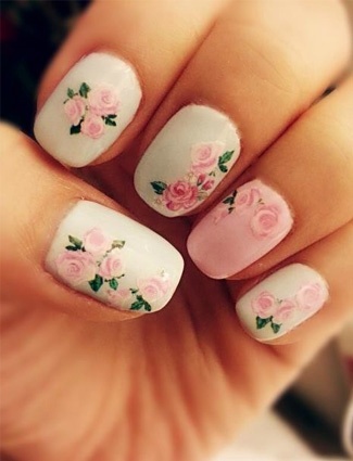 White Nails with Roses