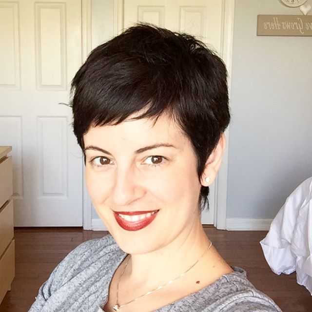 easy daily short pixie cut for women over 40