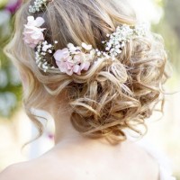 Glamorous Wedding Updo Hairstyle