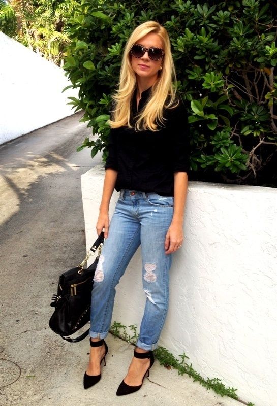 black top and jeans outfit