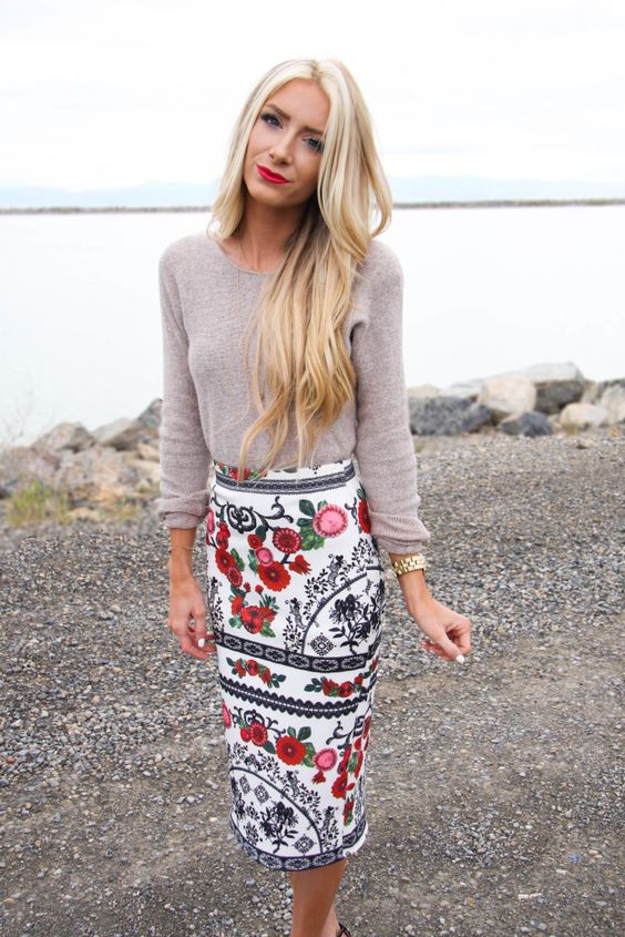 Sweater and Floral Printed Skirt