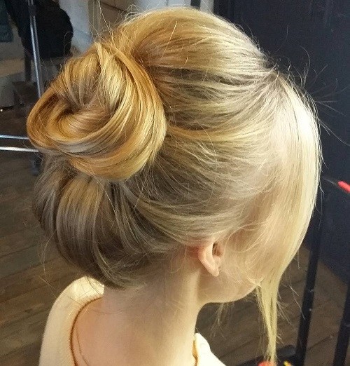 15 Simple Easy but Stylish Top Knots for Summer - Best High Top Bun Updos