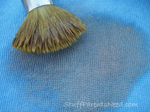 how-to-clean-makeup-brushes-6