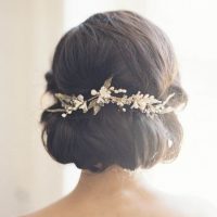 12 Bridesmaid Hairstyles For Your Next Wedding