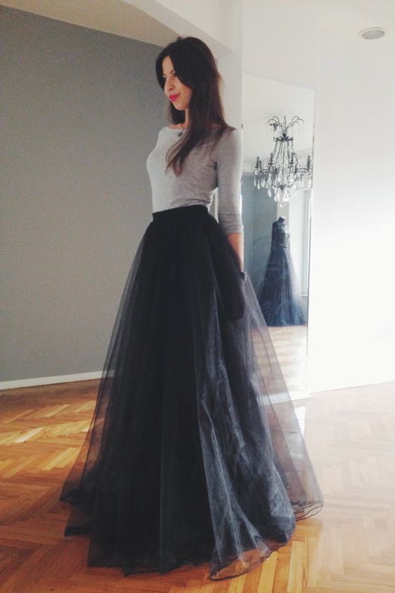 12 Outfits That Show How To Rock A Tulle Skirt