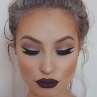 How to Apply Your Makeup in Less Than Ten Minutes