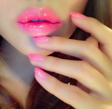 7 Tips for a Flawless Glossy Lip