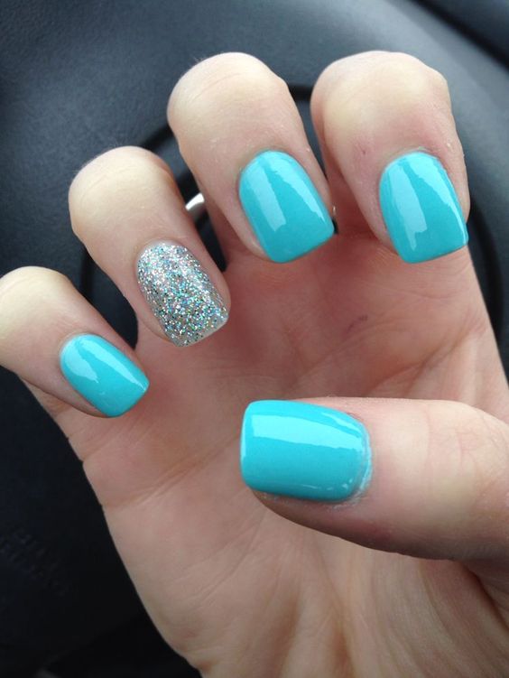 Blue Nails with Glitter via