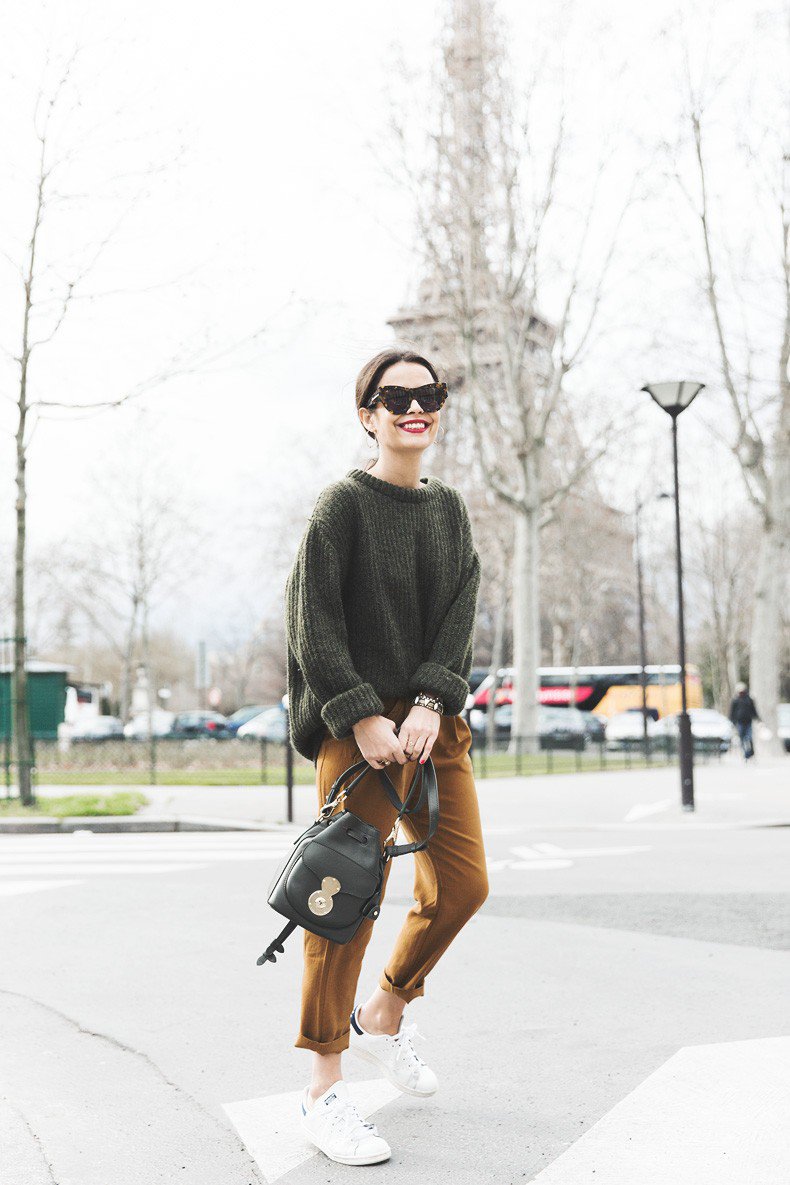 green-sweater-and-mustard-pants via