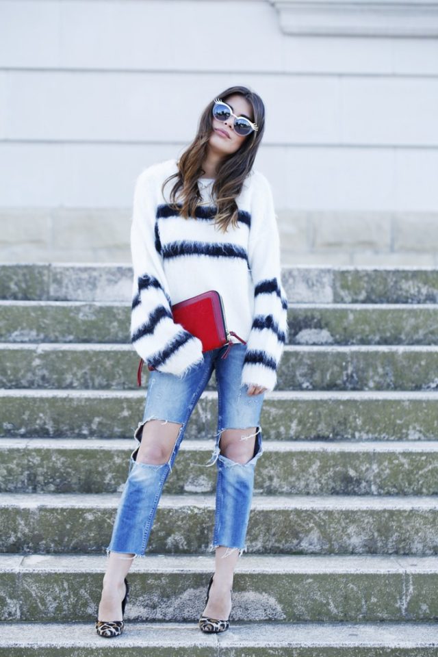 striped-sweater-and-ripped-jeans via