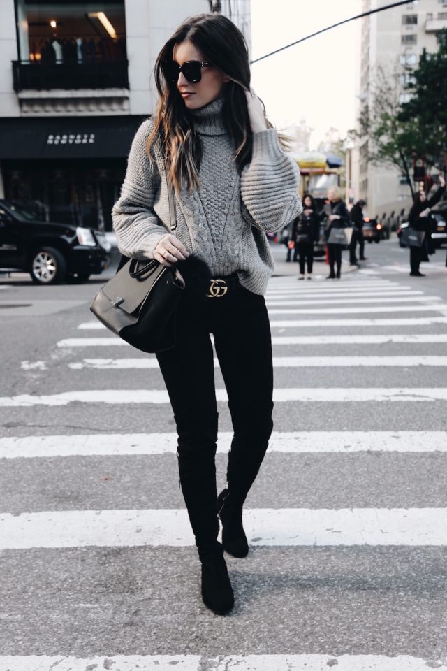 grey-sweater-and-skinny-pants via