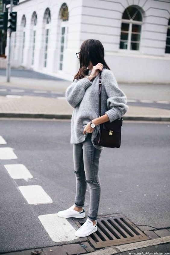 outfits with grey sneakers