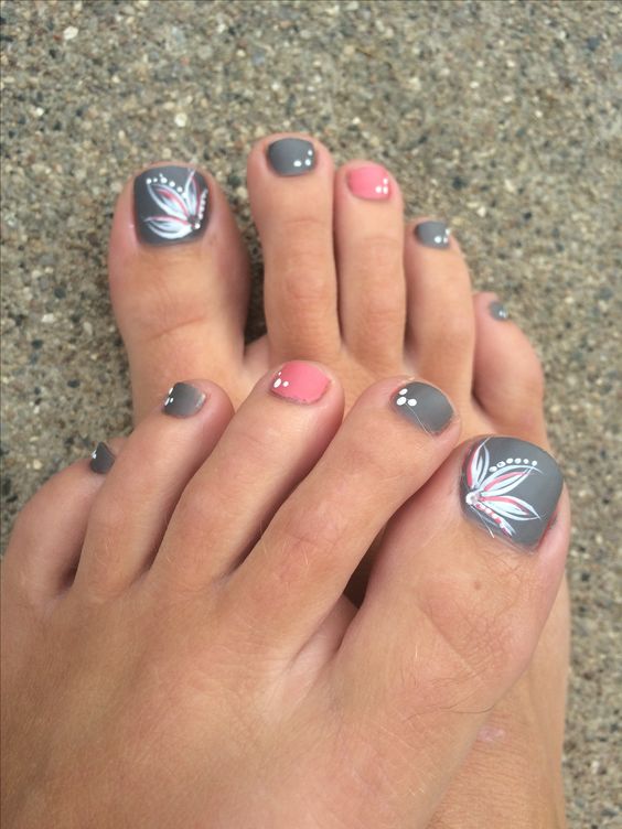 Adorable Toe Nail Designs for Women - Toenail Art Designs