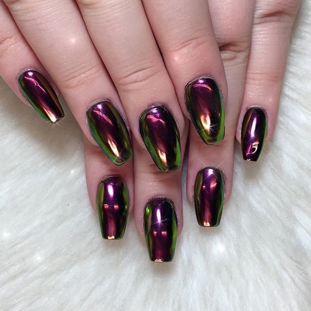 40 Best Metallic Nail Designs for 2020 - Nail Art Ideas - Pretty Designs