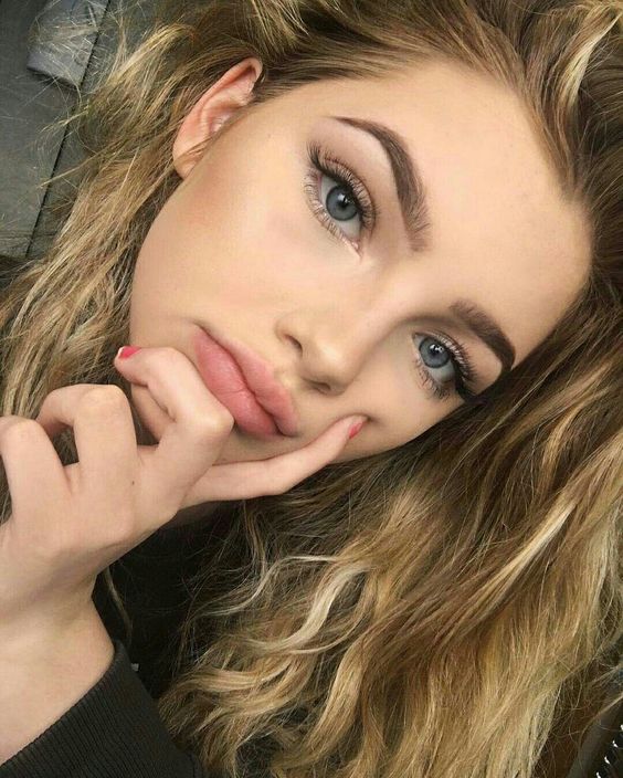 10 Stunning Natural Makeup Looks 10 Stunning Natural Makeup Looks