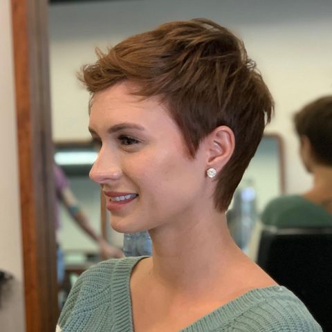 Popular Short Hairstyles for Women