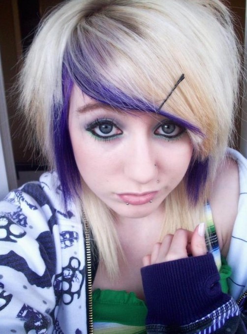 2014 Cute Blonde Purple Emo Hairstyle for Emo Girls