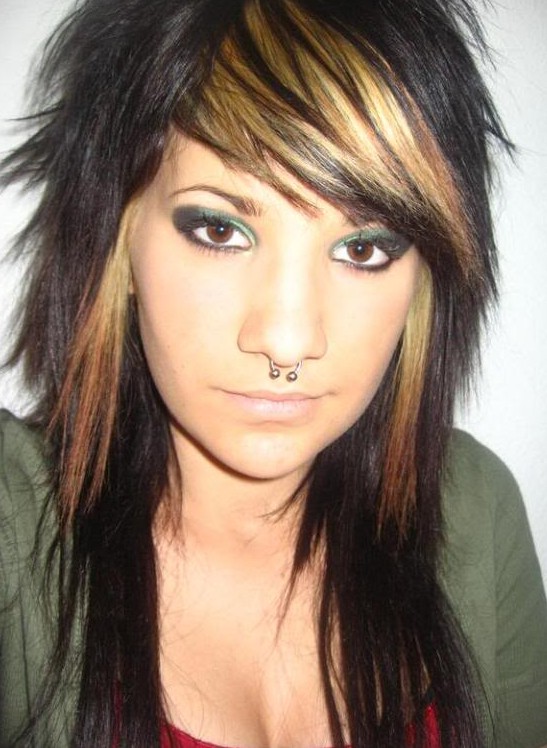 Emo Hairstyles For Girls Latest Popular Emo Girls Haircuts Pictures Pretty Designs