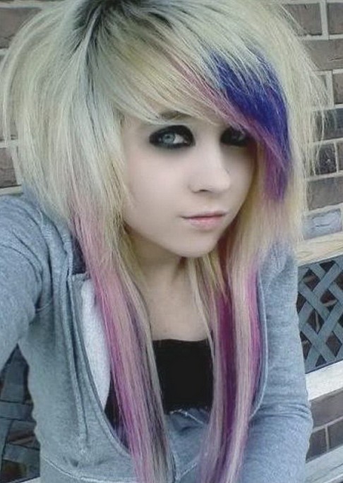 Emo Hairstyles for Girls - Latest Popular Emo Girls 