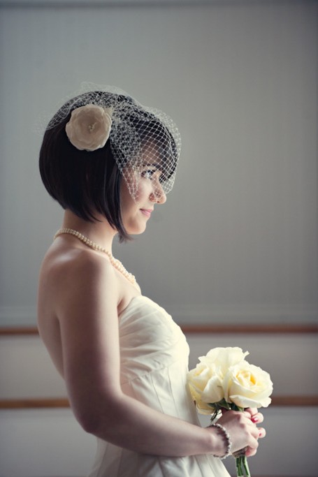 Short Bridal Hair Styles - Side View of Short Straight Wedding Hairstyle