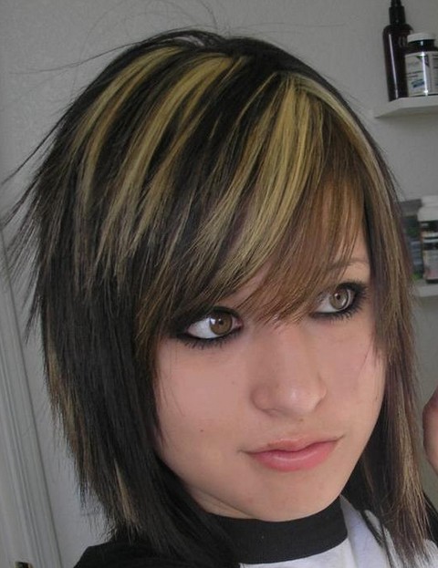 2014 Short Emo Hairstyles for Girls