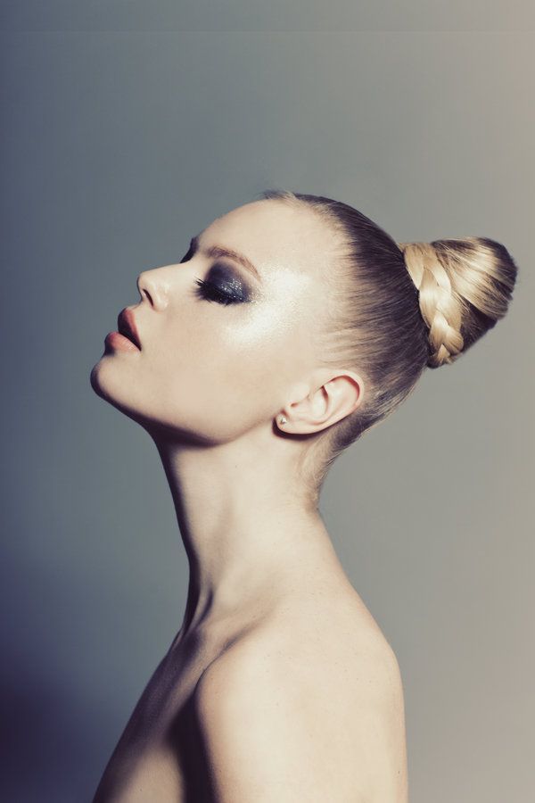 9 Adroable Bun Hairstyles - Pretty Designs