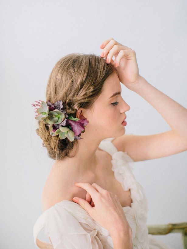 Wedding Hairstyle Flowers