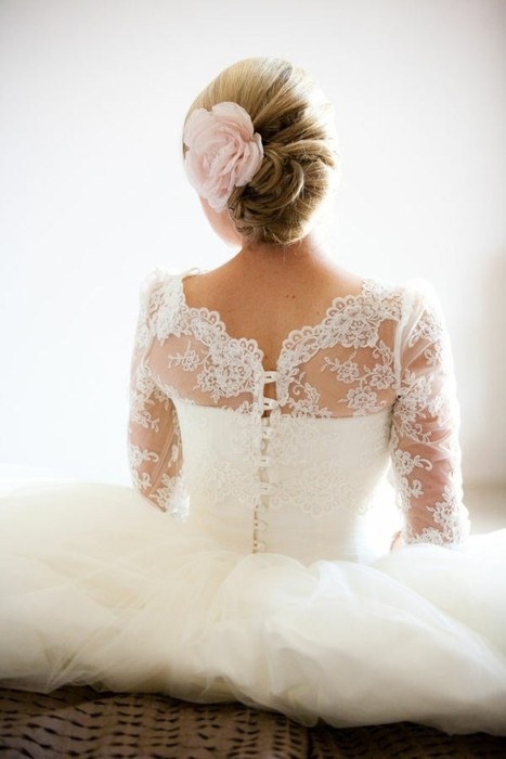 Wedding Hairstyle with A Pink Flower