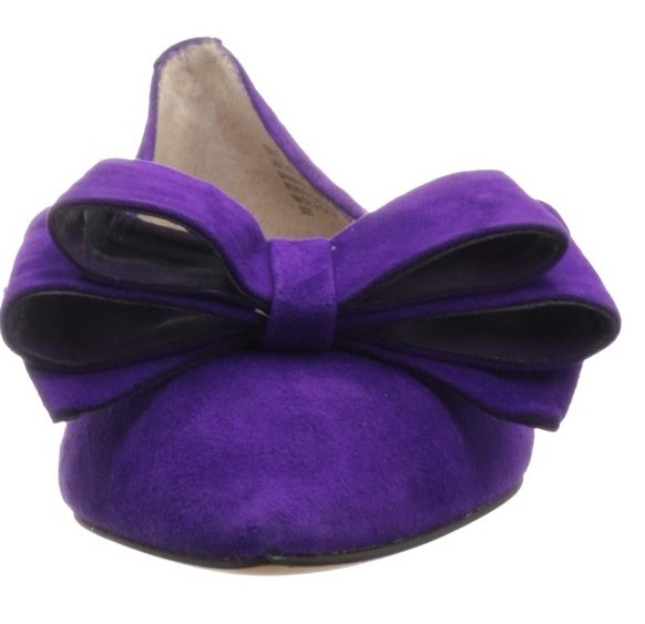 A Bow-adorned Flat