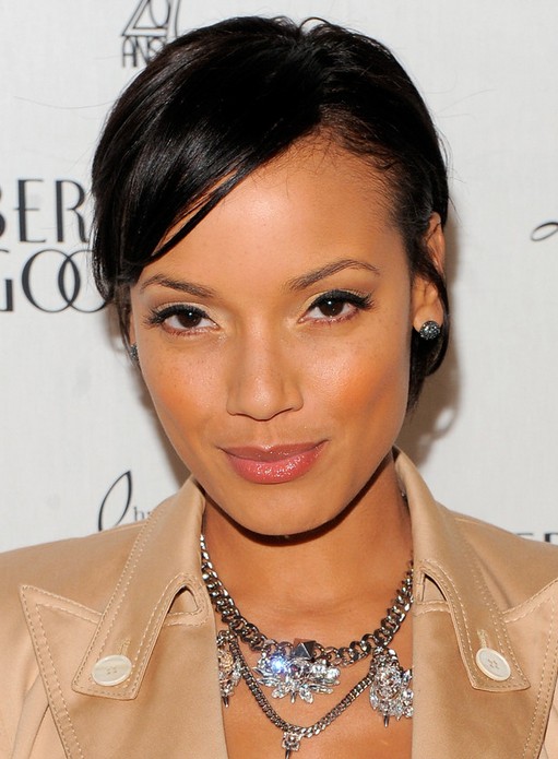 Easy Hairstyles: Short Sleek Black Hairstyle with Side Swept Bangs