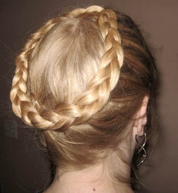 Elegant Crown Braid - Braided Hairstyels for Wedding, Prom