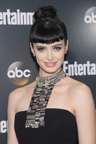 Krysten Ritter Classic Bun