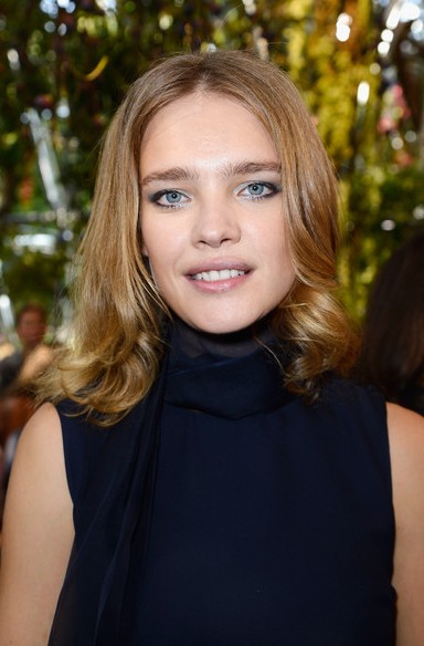 Natalia Vodianova Medium Curls