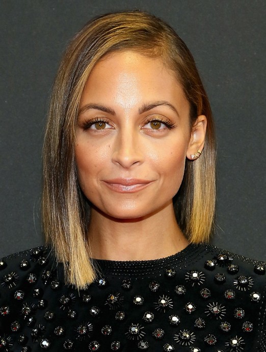 Nicole Richie Medium Haircuts: Sleek Bob Hairstyle with Highlight - 2014 Hair Trends