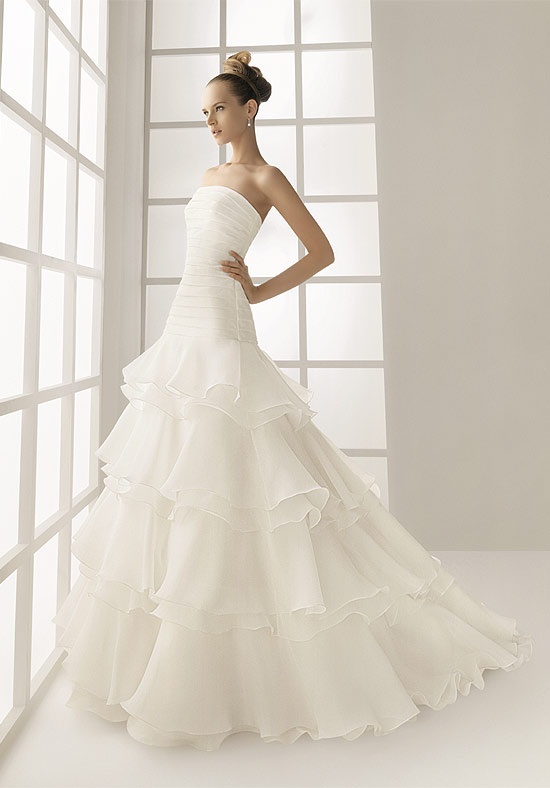 Rosa Clara Strapless Overlapping Wedding Dress