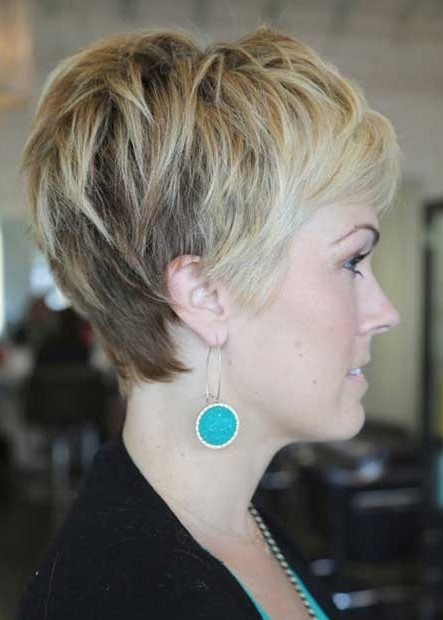 Side View of Layered Pixie Cut: Cute Pixie Haircut with Bangs