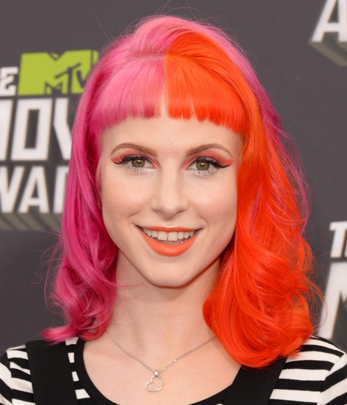2014 Hayley Williams Hairstyles: EMO Hairstyle for Girls