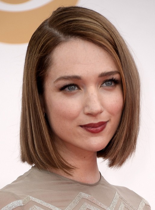 2014 Kristen Connolly's Short Hairstyles: Blunt Bob Cut