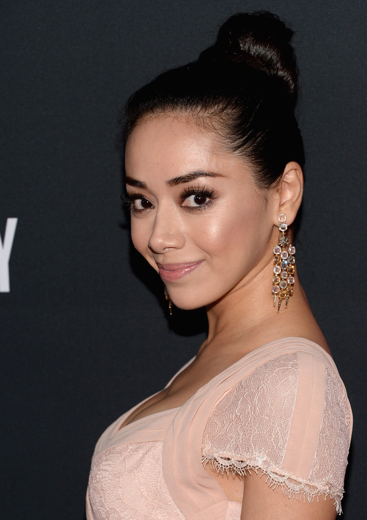 Aimee Garcia's Classic Buns
