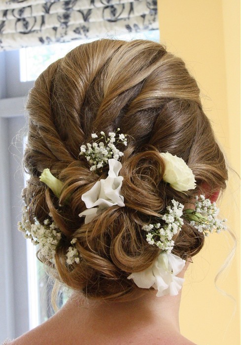 30 Wedding Hairstyles: A Collection that Gorgeous Brides Shouldn't Miss