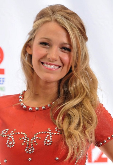 Blake Lively Long Hairstyle: Half Up Half Down for Curls
