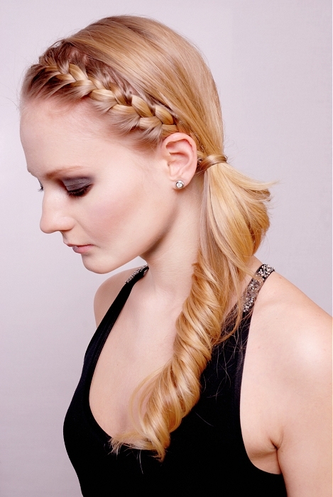 Braided-hairstyles-for-long-hair