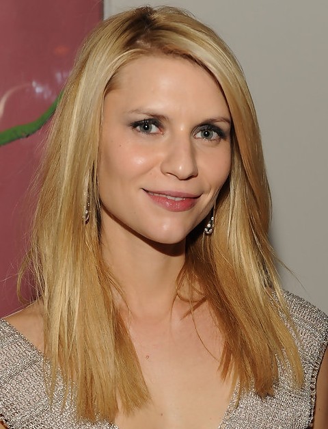 Claire Danes Hairstyles: Medium Straight Haircut for Square Face Shape