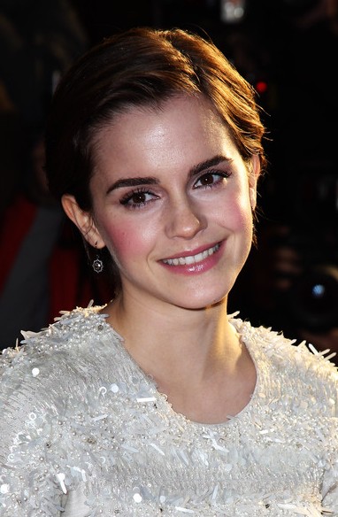 Emma Watson Layered cool Razor Cut