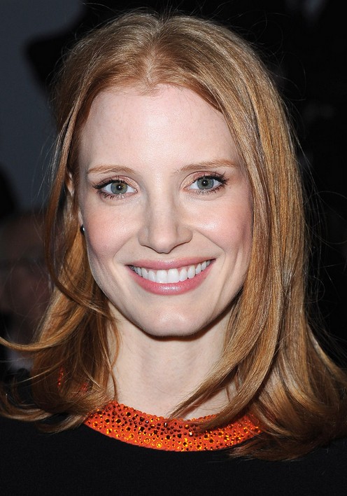 Jessica Chastain Mid-length Hairstyle: Straight Haircut